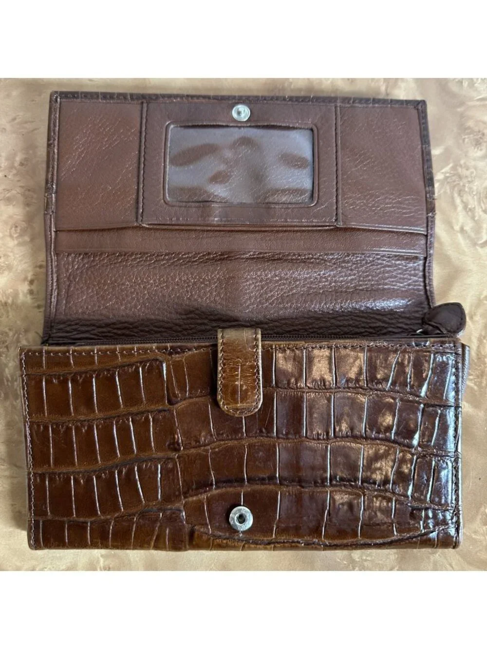 Brighton Brown Leather Croc Embossed Heart Charm Organizer Wallet